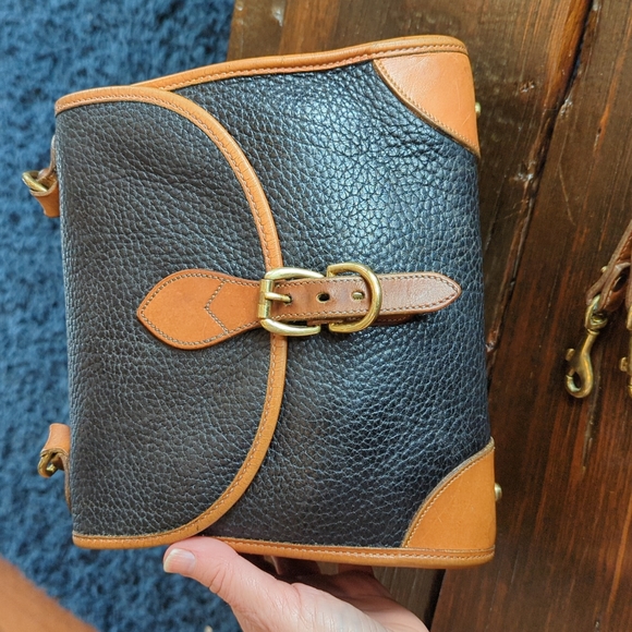 Vintage Dooney & Bourke Carpet Bag - Picture 2 of 16